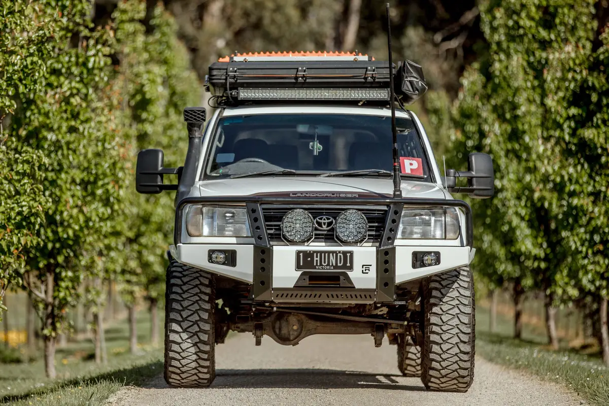 105 Series Dallas Bull Bar With Narva 90Mm 4 In 1 Fog Lamp 2