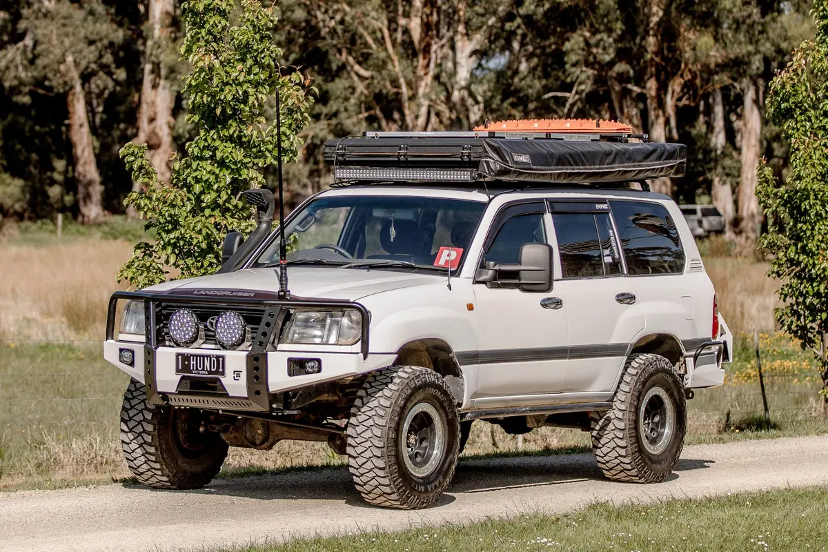 105 Series Dallas Bull Bar With Narva 90Mm 4 In 1 Fog Lamp 3