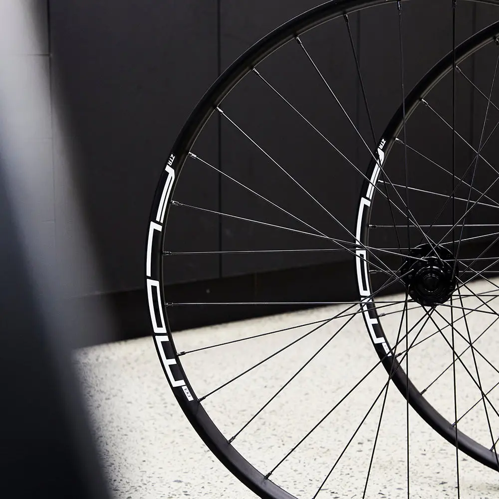 Flow Ex3 On Dt350 - 27.5" Wheelset 2