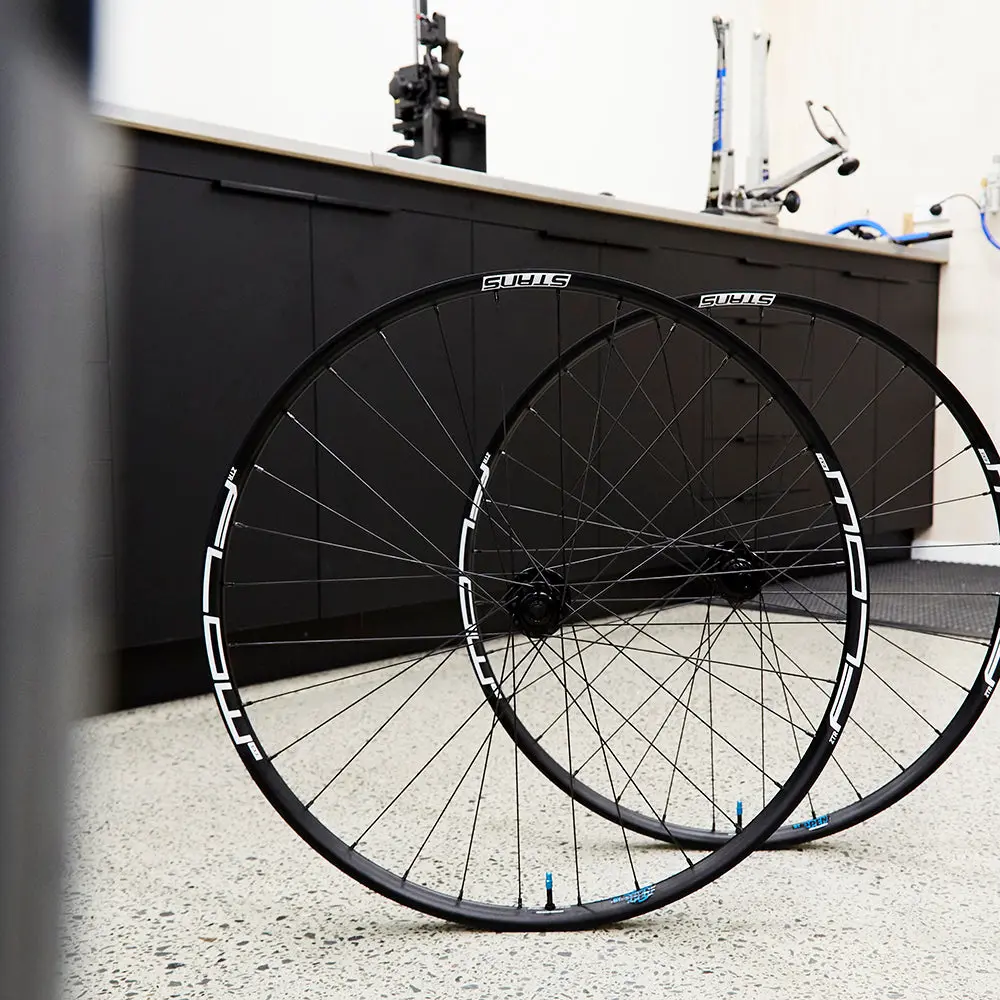 Flow Ex3 On Dt350 - 27.5" Wheelset 1