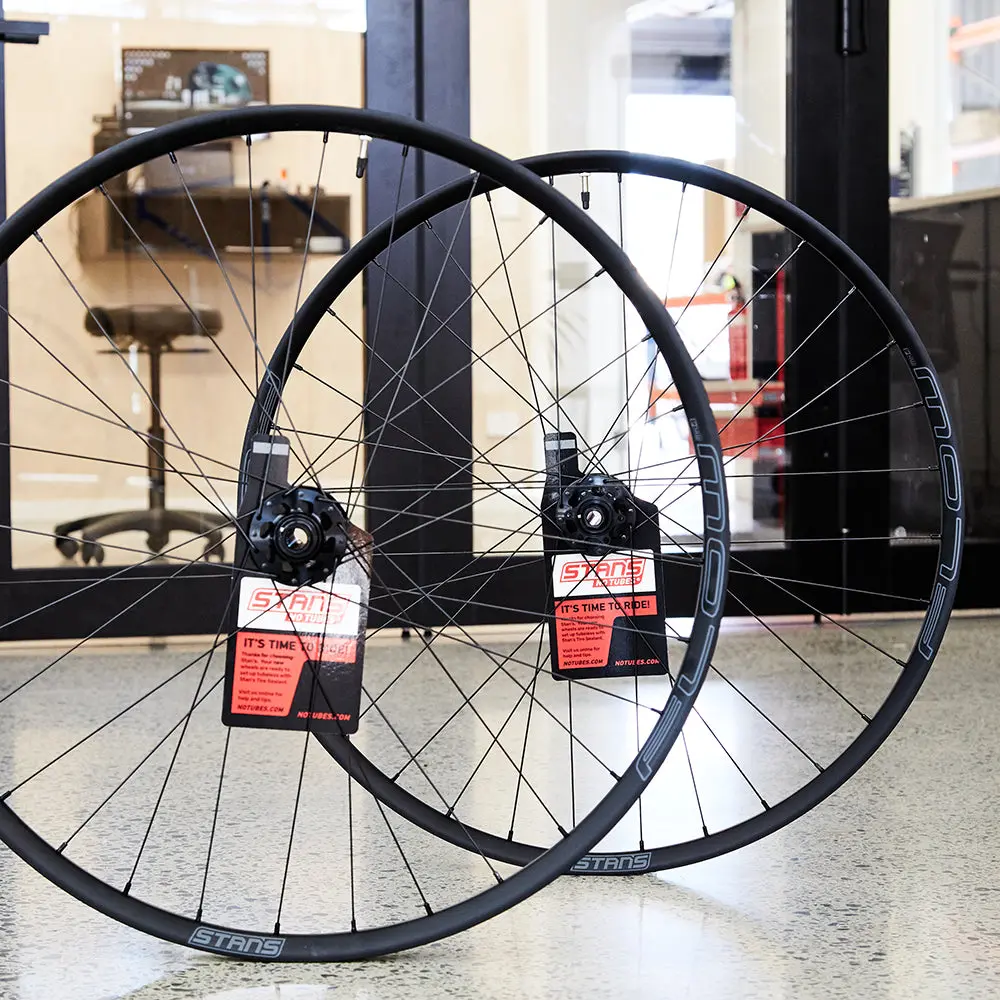 Flow Ex3 On M-Pulse - 29" Wheelset 1