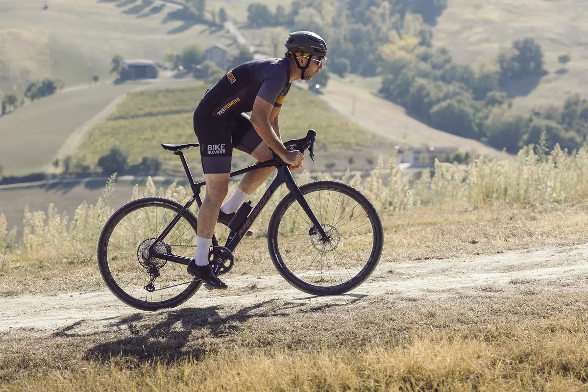 Merida Silex 7000 Gravel Bike - Black 2