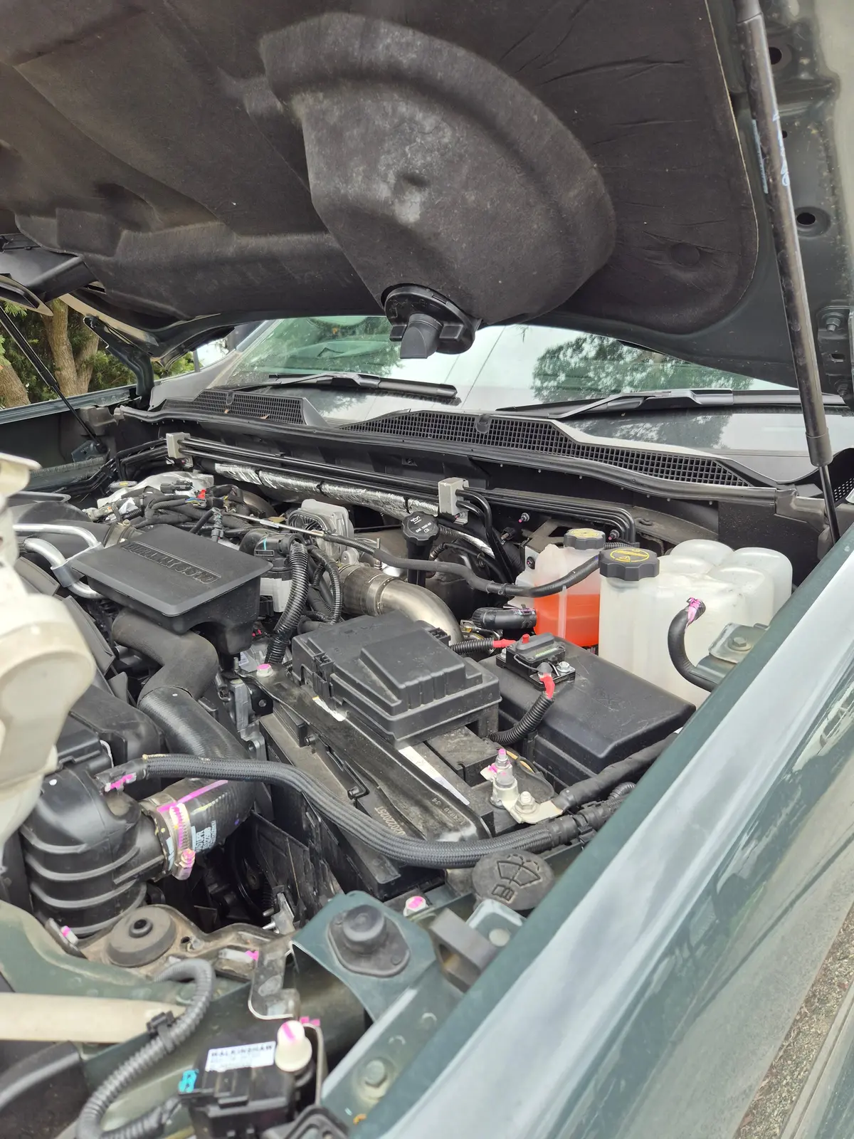 Chev On Battery 4 Fuse Kit 1