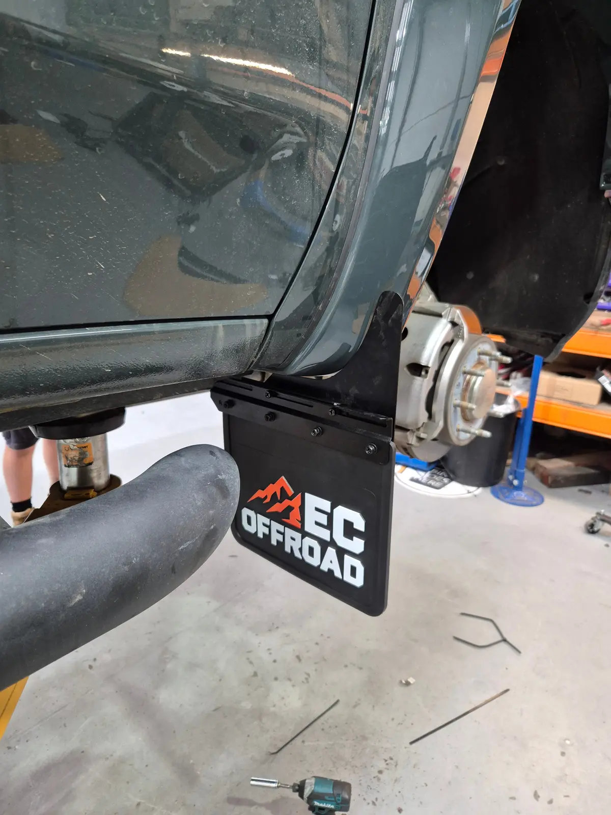 2020+ Chev 2500 Front Flared Mud Flaps 1