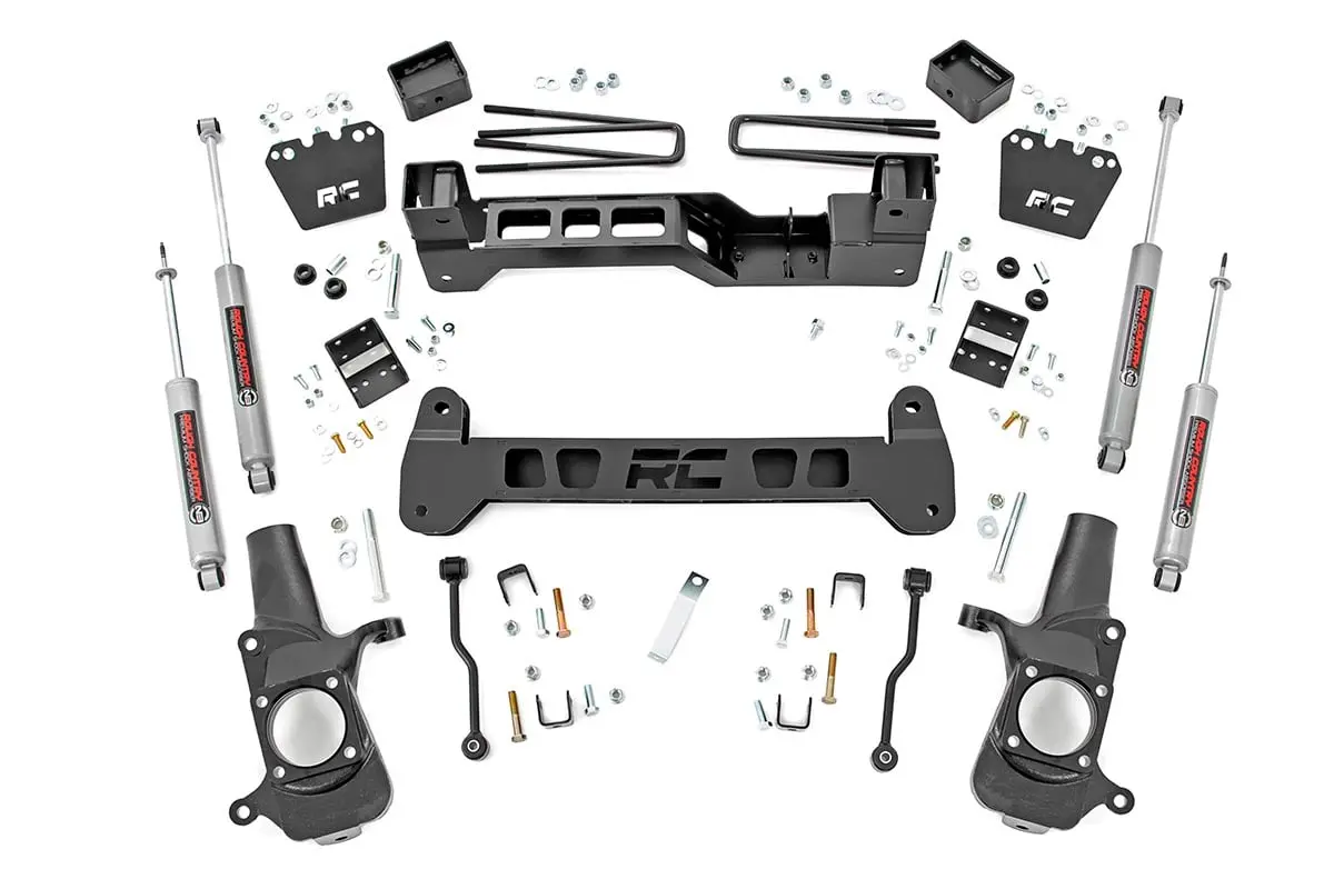 6 Inch Lift Kit | Chevy Silverado & Gmc Sierra 2500Hd 2Wd (2001-2010) 1