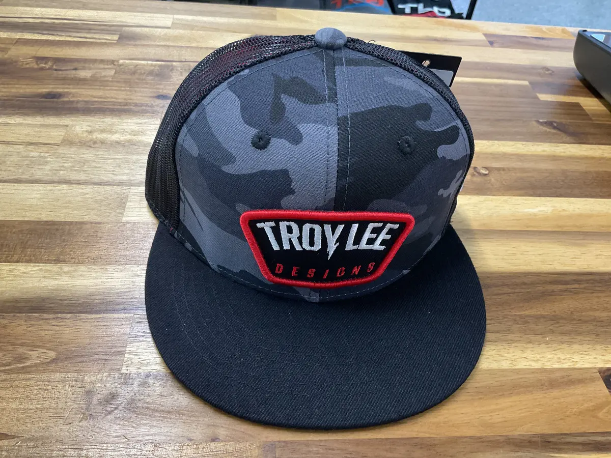 Trucker Snapback ; Bolt Patch 1