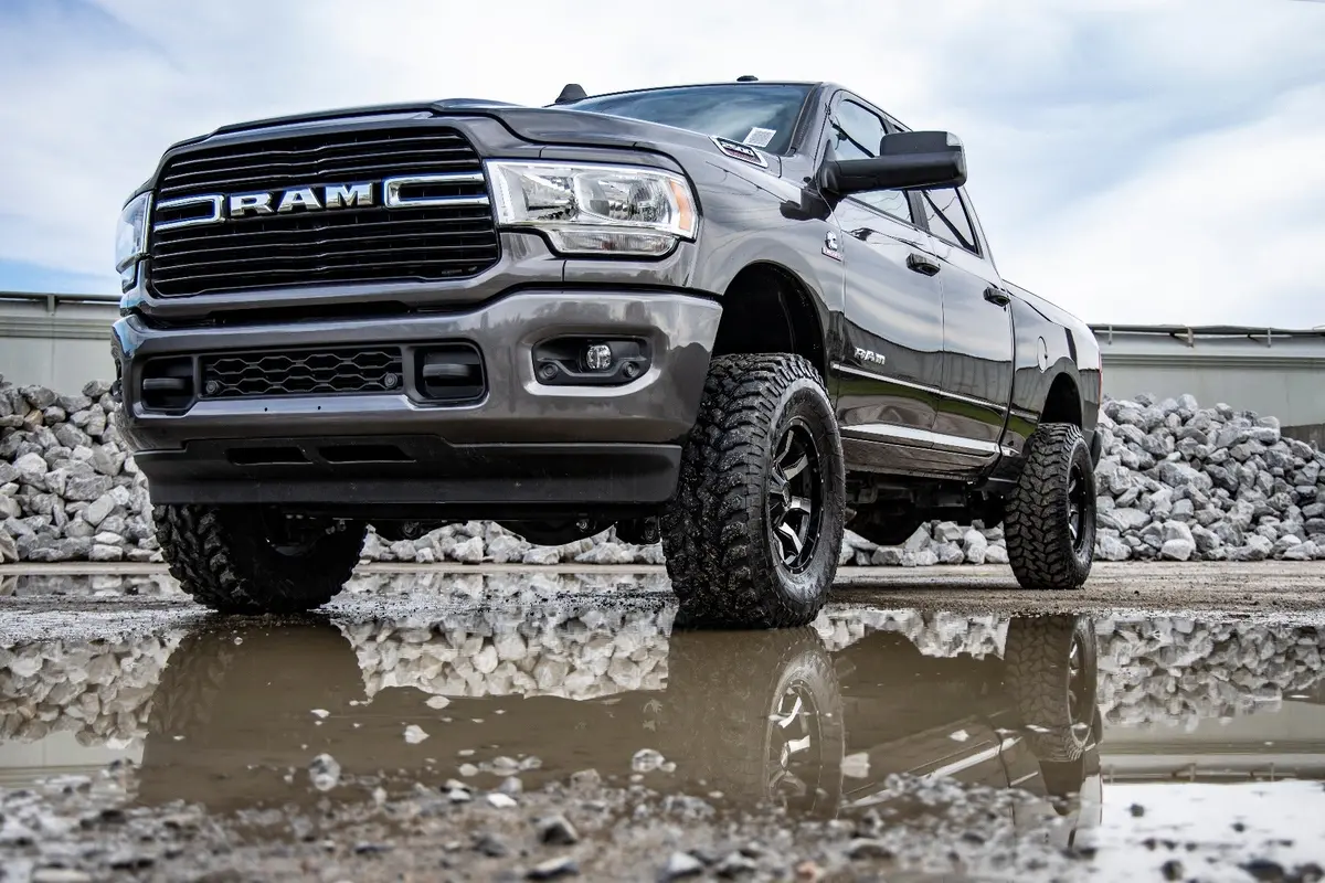 2.5 Inch Leveling Kit | Rr Coil | M1 | Ram 2500 (14-24)/3500 (13-24) 2