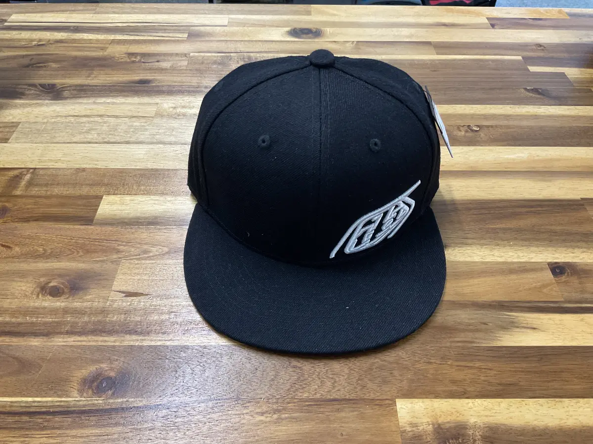 Snapback Slice Hat; Flat Billed 1