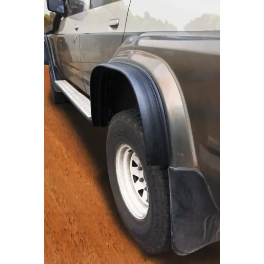 Rough Country Rcff50 Fender Flares 50Mm 2In (Covers 2 Wheels) 1