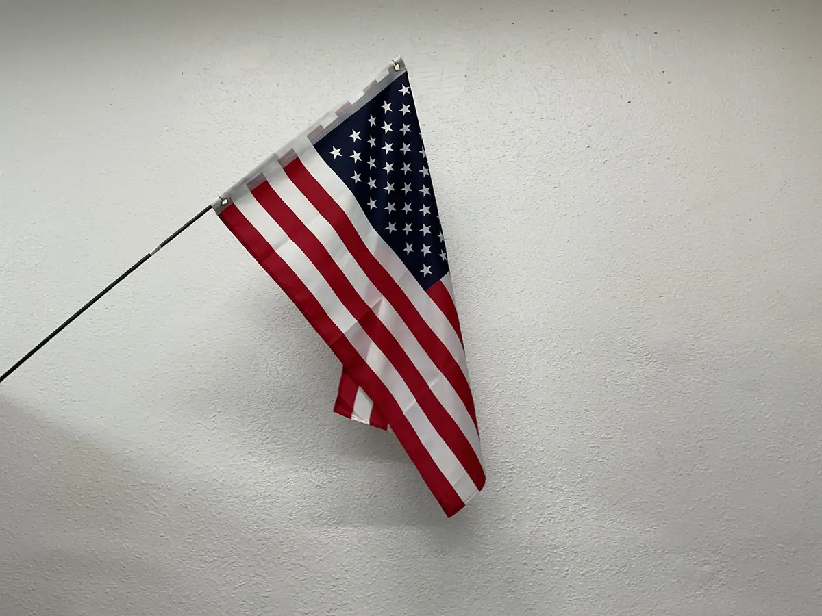 W23 2X3 Flag With Whip 1