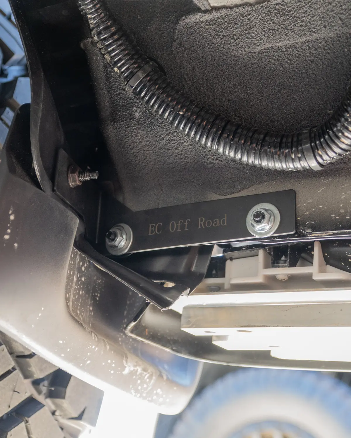 Tyre Clearance Bracket To Suit Y62 Nissan Patrol 1