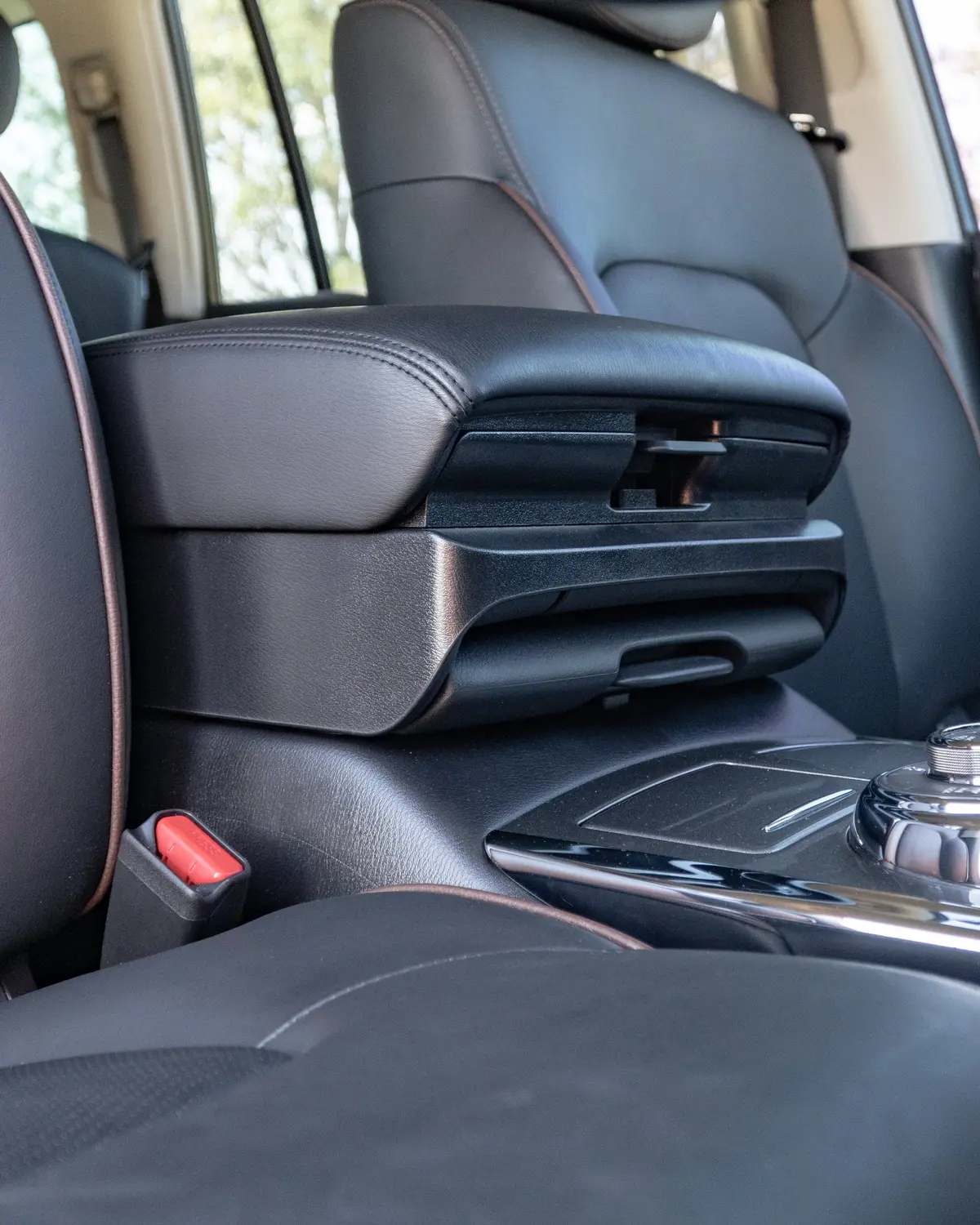 Raised Centre Console Armrest To Suit Y62 Nissan Patrol 1
