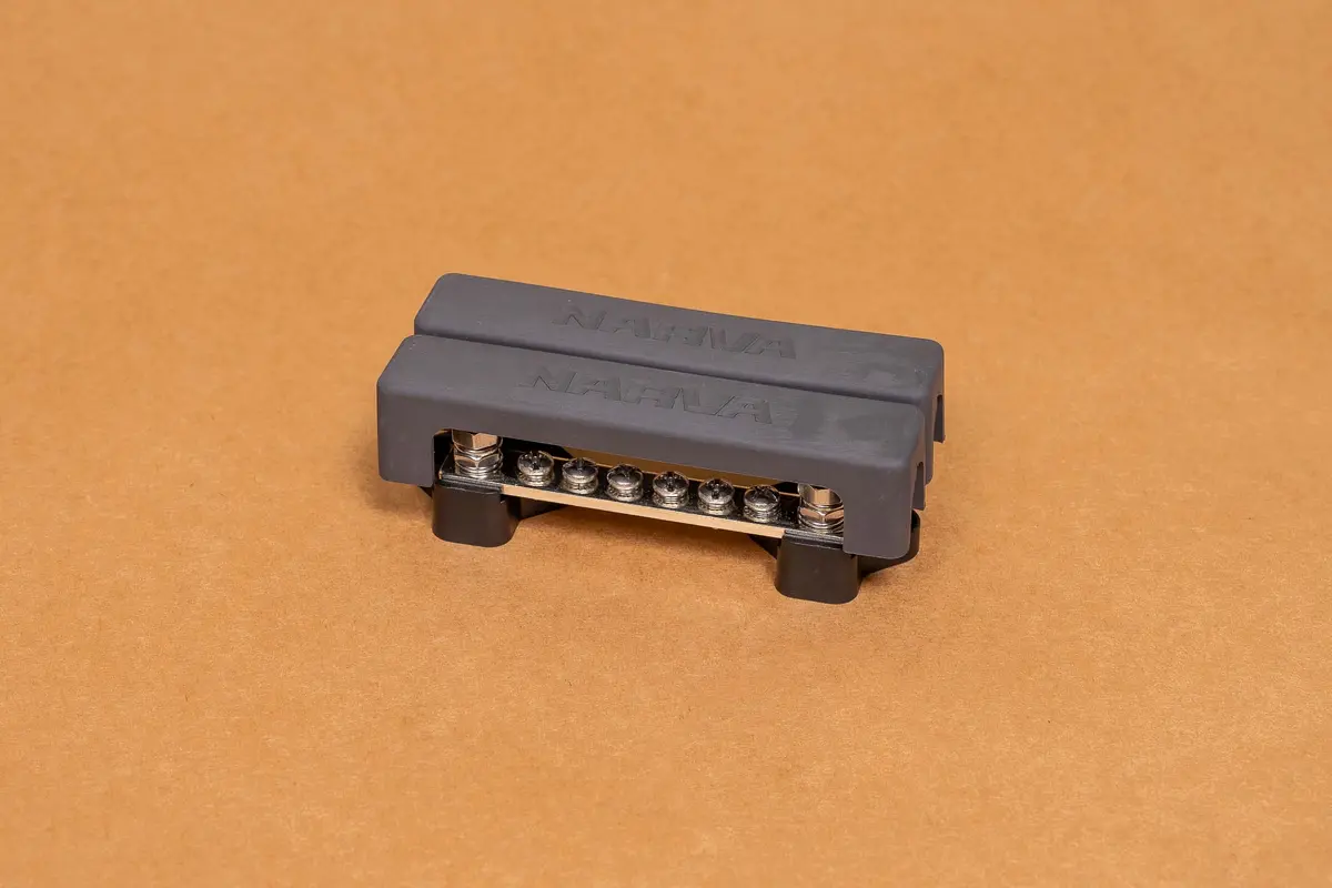 Narva 12-Position Busbar 1