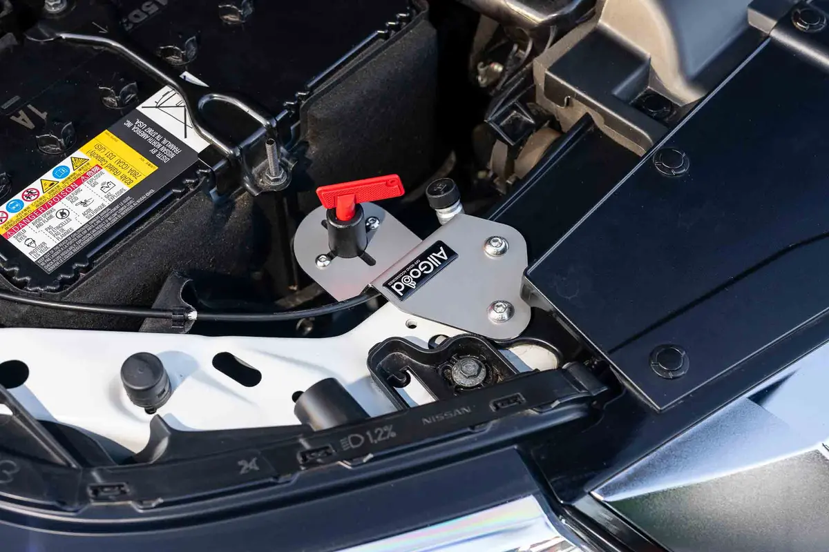 Nissan Y62 Patrol Winch Isolator Bracket 1