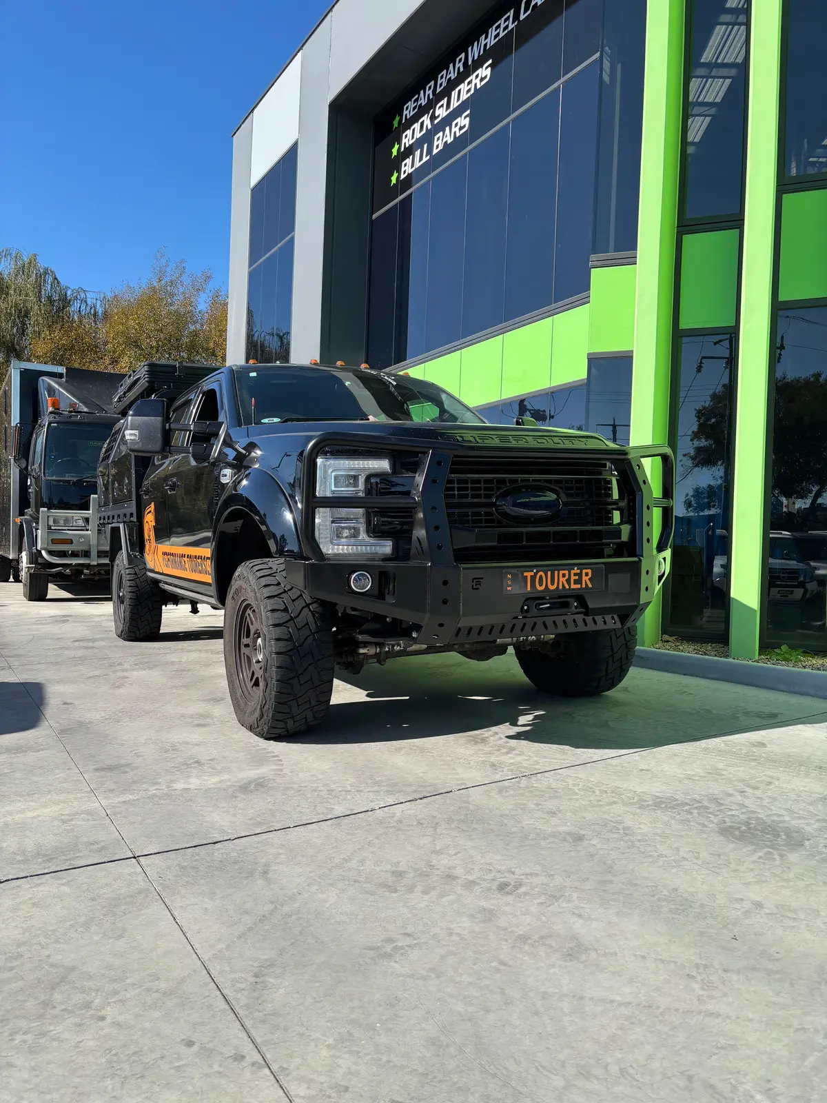 Ford F250 & F350 Dallas Bull Bar 2