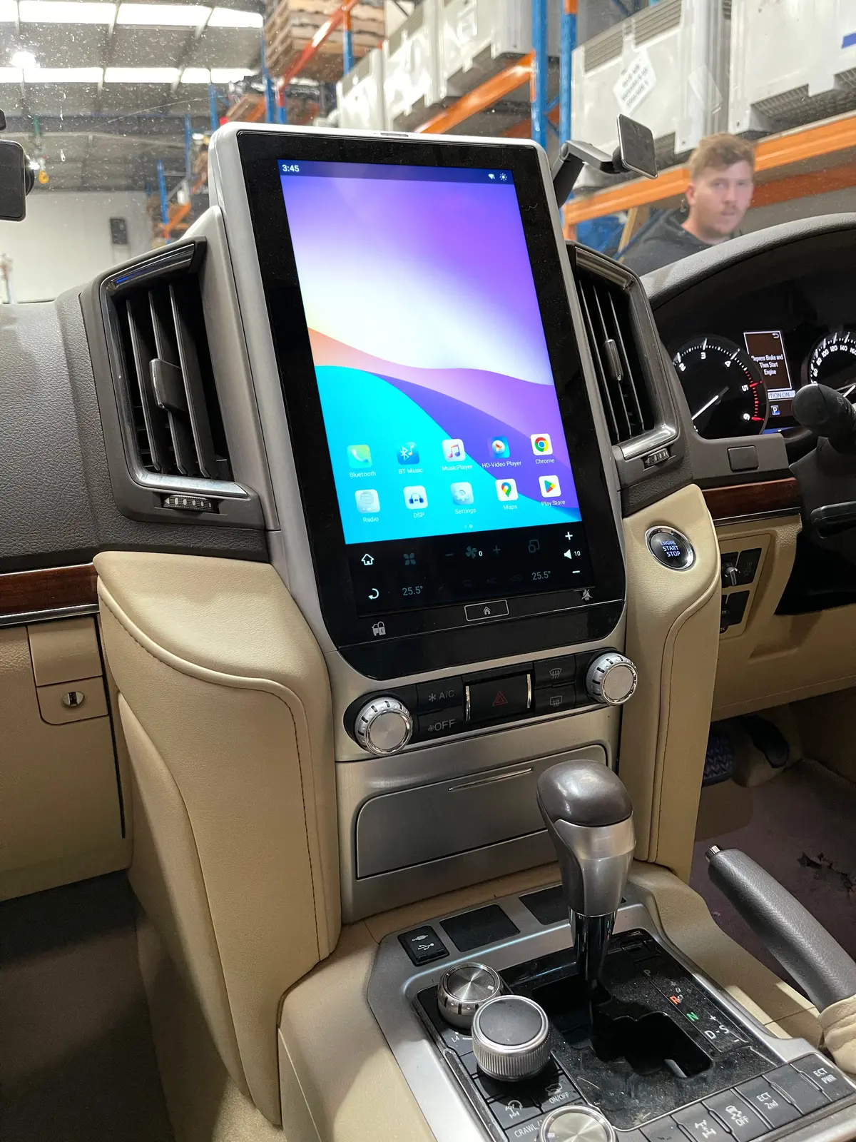 13.6 Inch Ec Offroad Head Unit To Suit Landcruiser 200 Series Gxl 2015-21 1