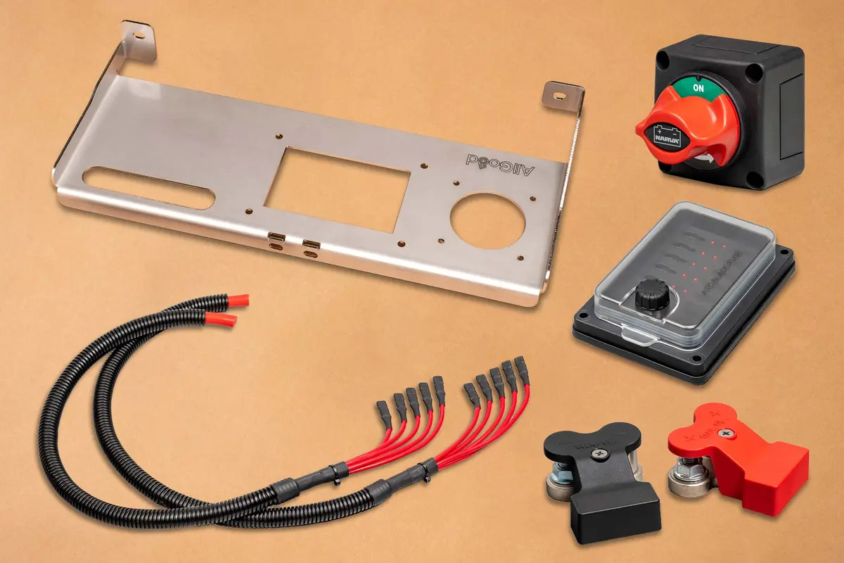 Toyota 80 Series Landcruiser Aux Panel Package 1