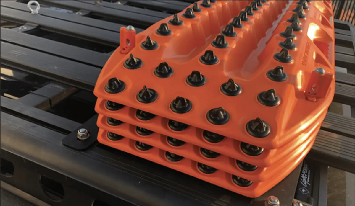 Mounting Pin Set | Maxtrax 2