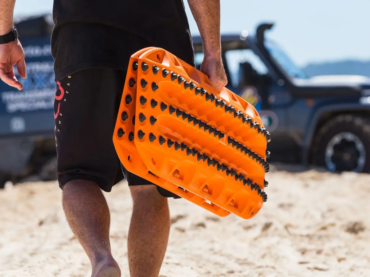 Xtreme Recovery Boards | Maxtrax 4