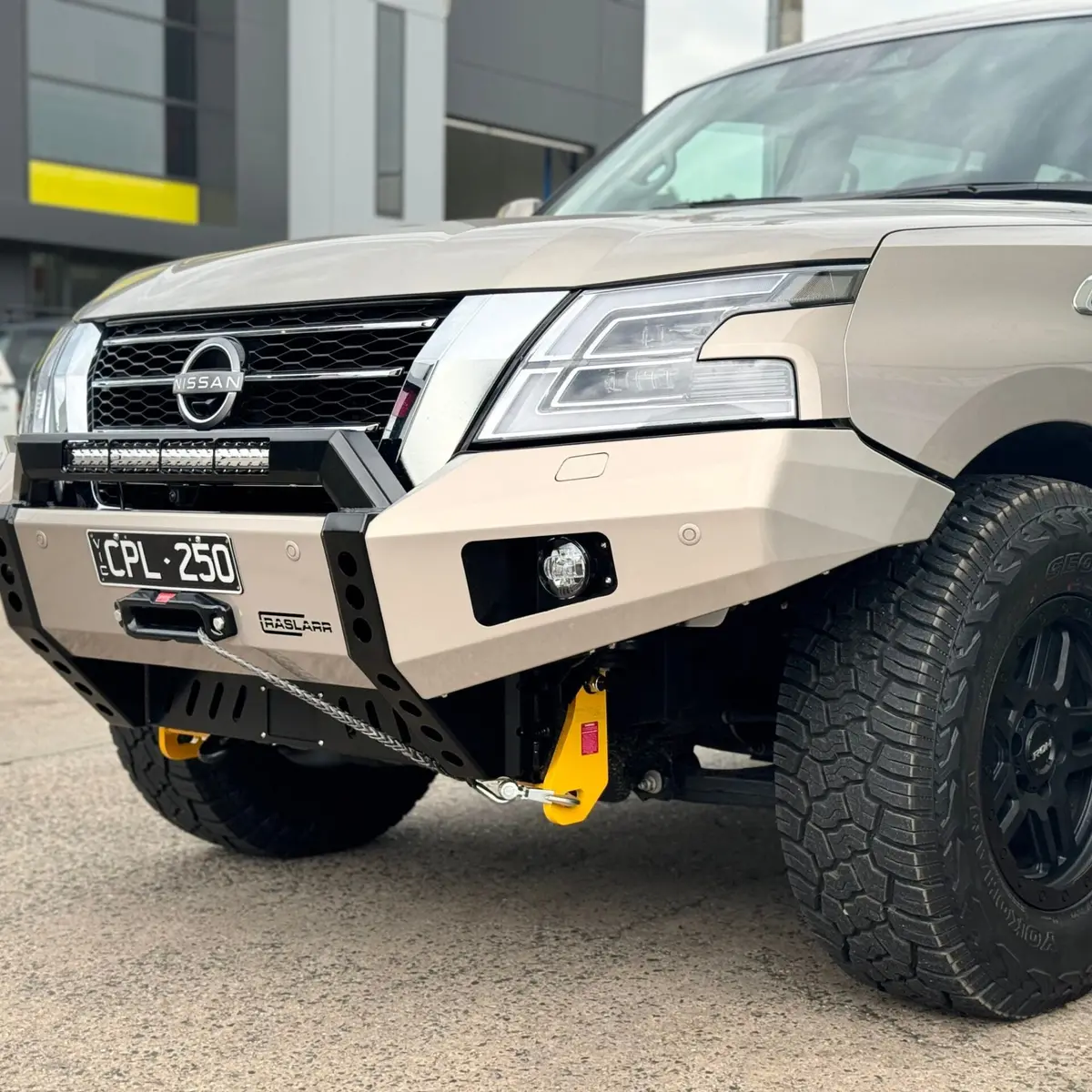 S5 Y62 Nissan Patrol Low Line (Winter) Bull Bar 3