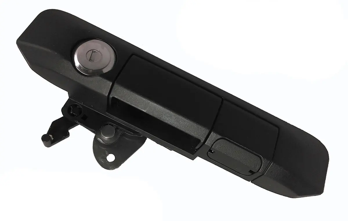 05-15 Tacoma Codeable Lock Bol 1