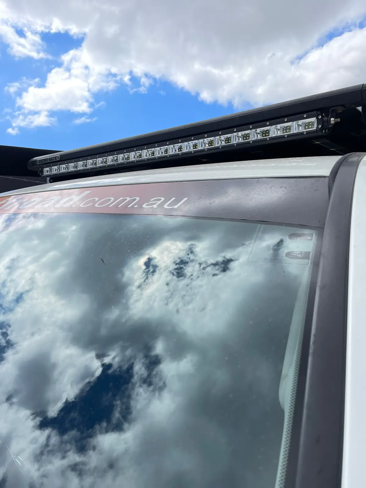 Aurora 40" Light Bar 1