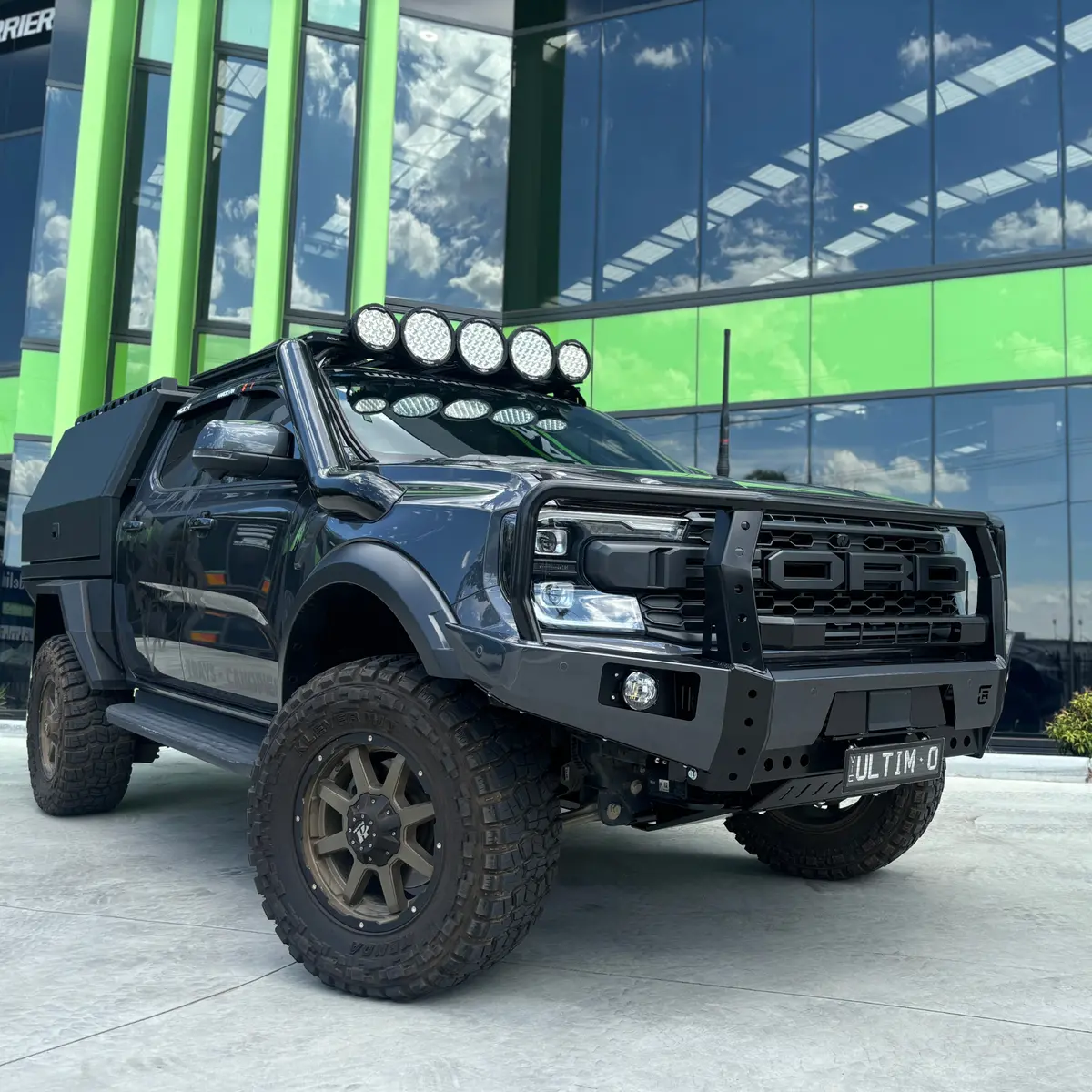 Ford Ranger Raptor Hooped (Dallas) Bull Bar 1