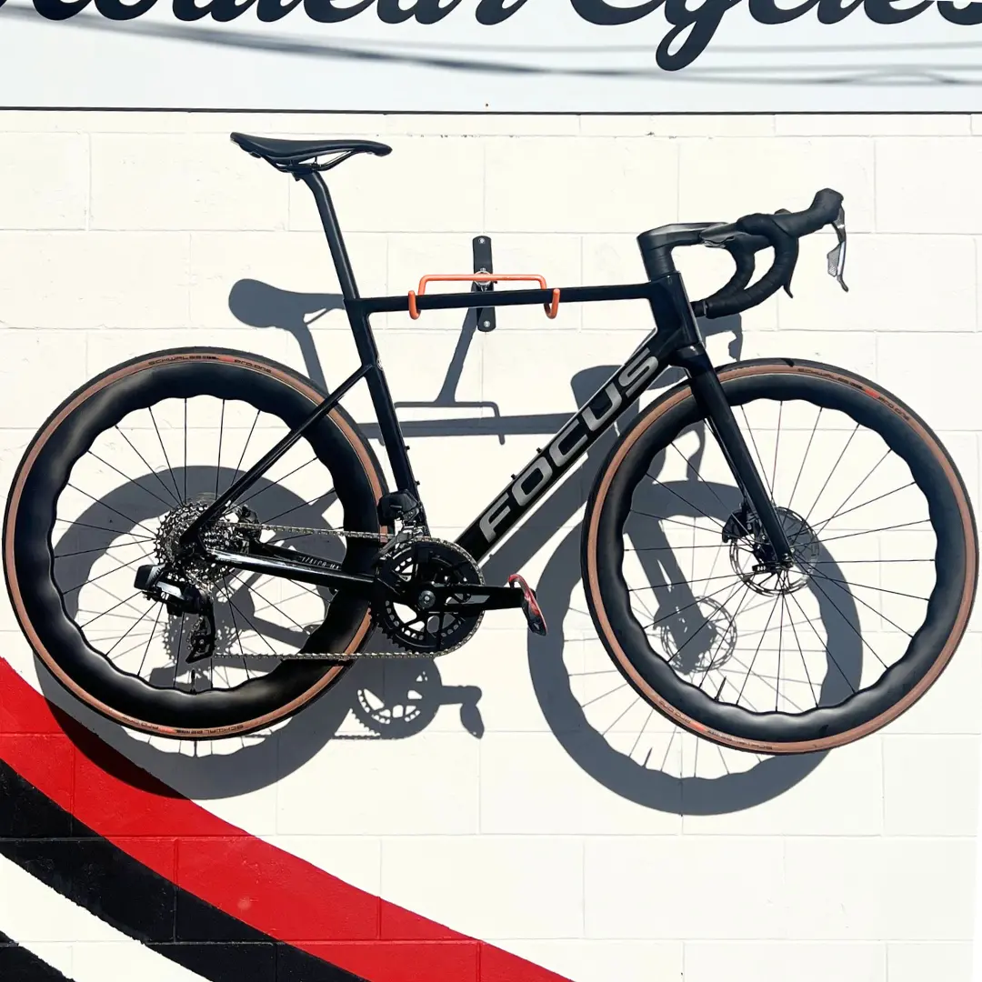 Focus Izalco Max Disc Rival Axs E1 - Custom Build 1