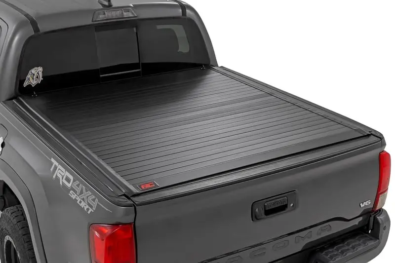 Hard Roll Up Bed Cover | 5' Bed | Toyota Tacoma 2Wd/4Wd (2016-2023) 1