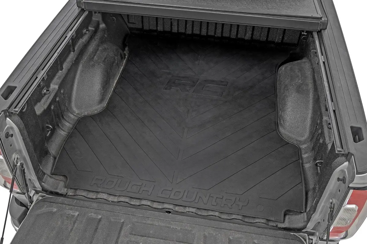 Bed Mat | 5' Bed | Rc Logo | Chevy/Gmc Canyon/Colorado 2Wd/4Wd (2014-2022) 1