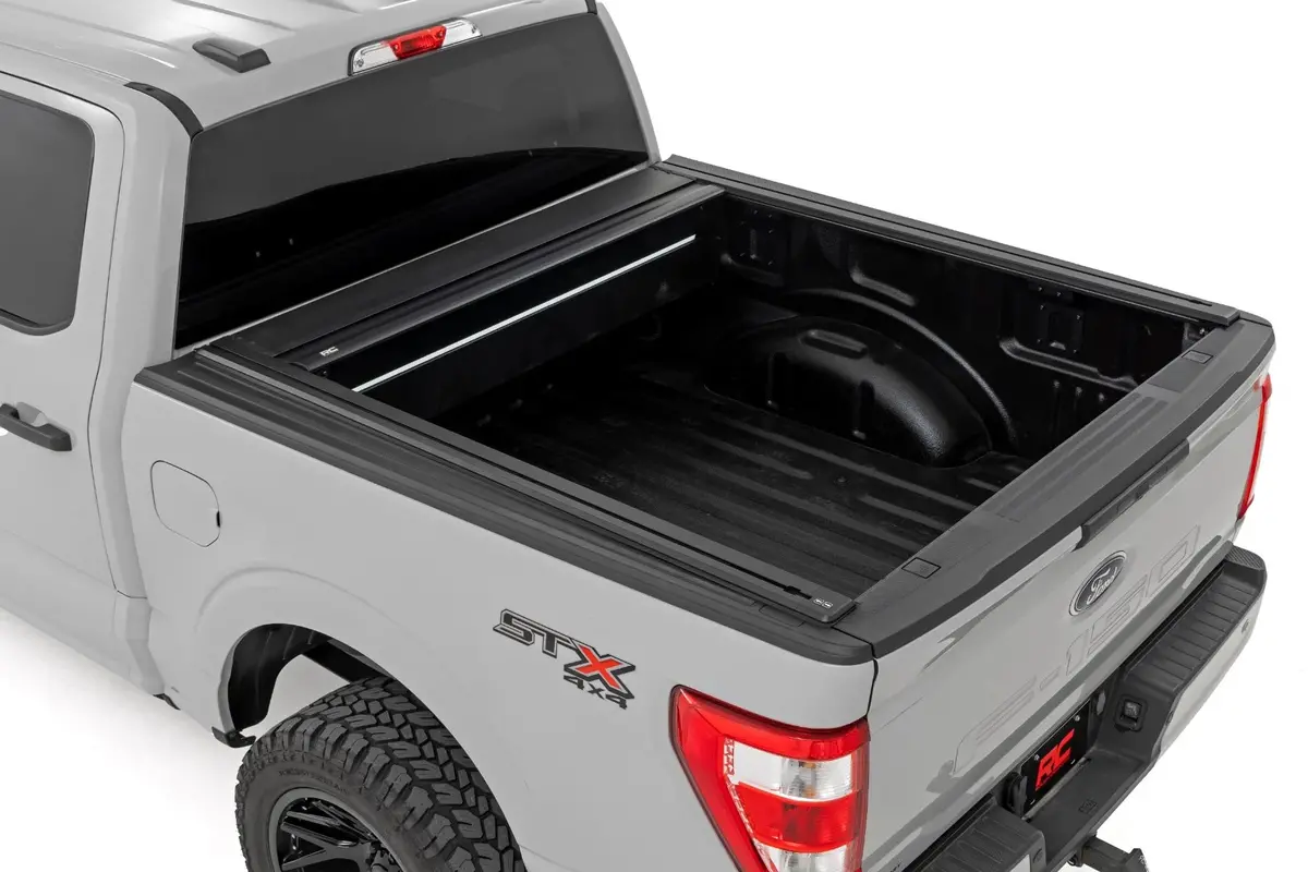 Powered Retractable Bed Cover 5'7" Bed | Ford F-150 (15-25) 2