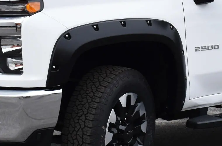 Husky Chevy Silverado 2500Hd Pocket Flares 2020-2026 1