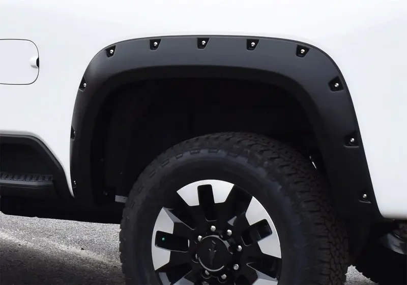 Husky Chevy Silverado 2500Hd Pocket Flares 2020-2026 2