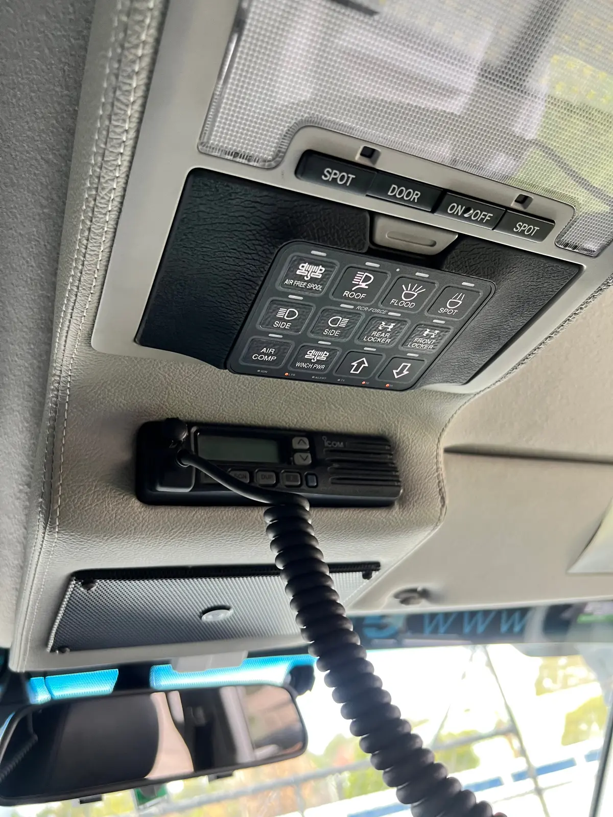 Flip Down Mount To Suit Switch Pros In A 200 Series Landcruiser - Sunglasses Holder Replacement 1