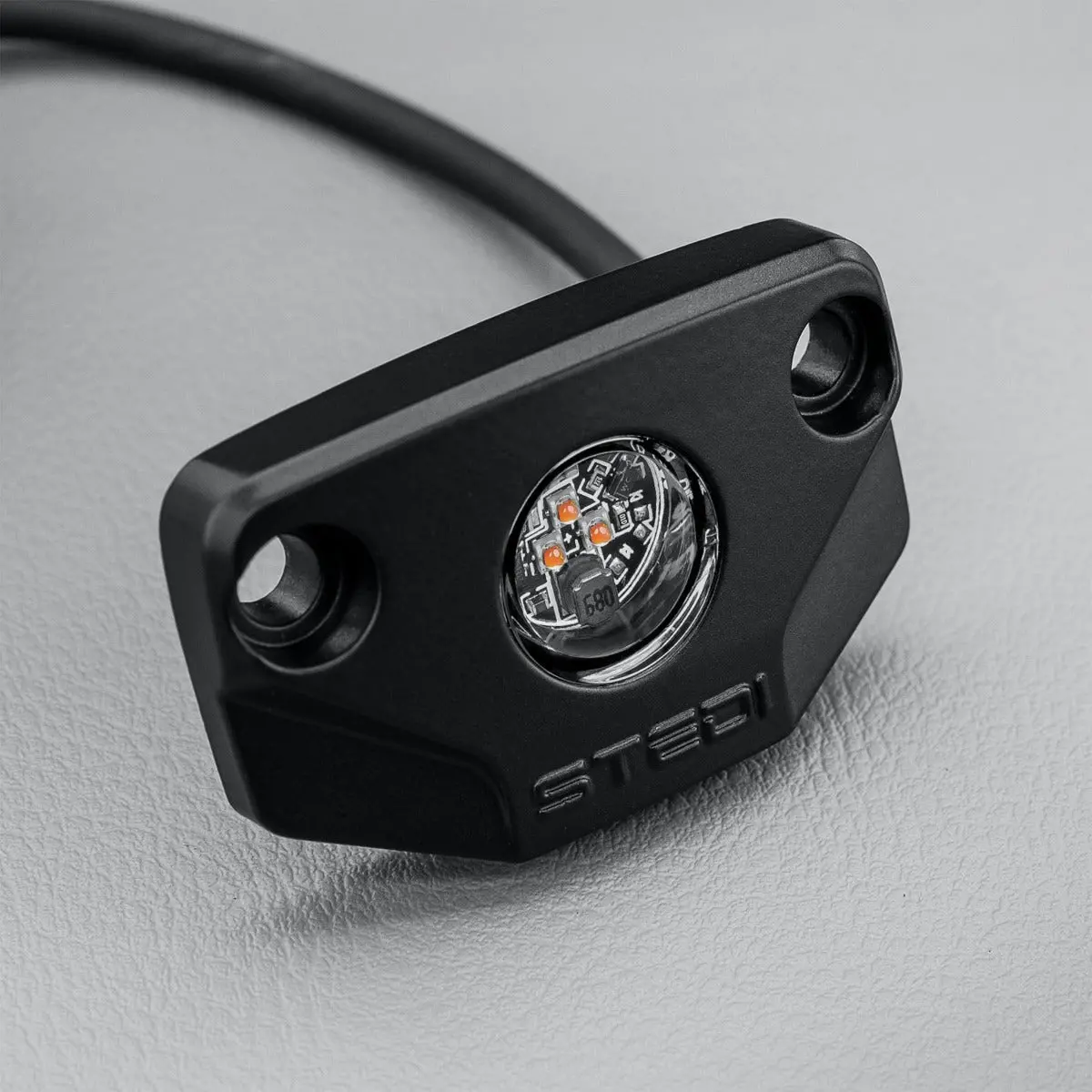 Stedi Surface Led Rock Light 1500K 1
