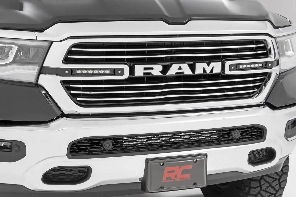 Rough Country 6" Ram 1500 Led Grill Kit - Laramie Models 1