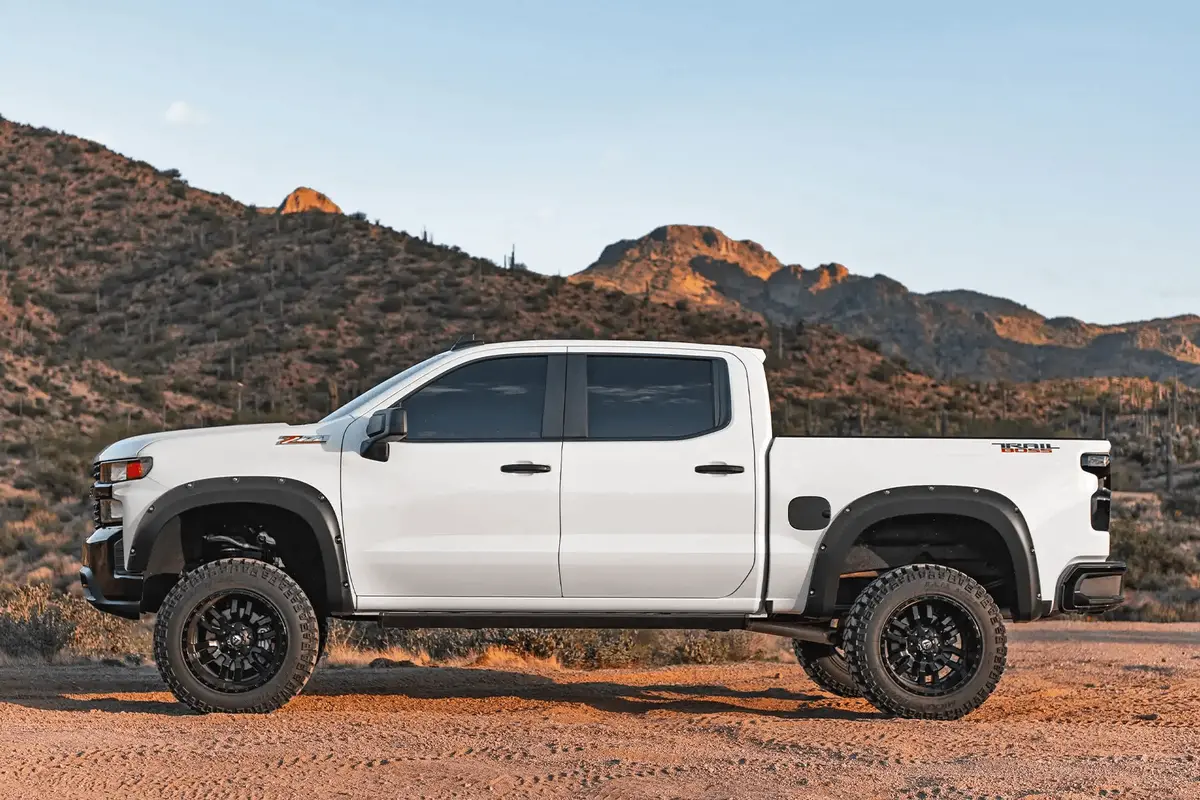 Rough Country Pocket Flares Chevy Silverado 1500 2022 - 2025 2