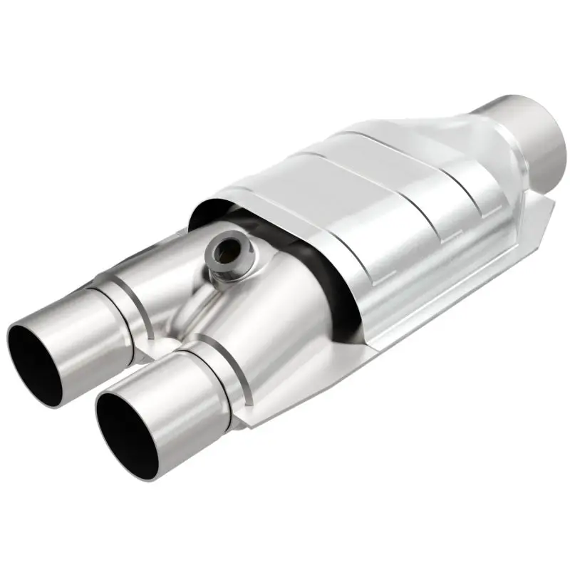 Magnaflow Universal 2-Inch To 2.5-Inch Dual Exhaust Catalytic Converter With Single O2 Sensor (Federal Emissions Compliant) 1